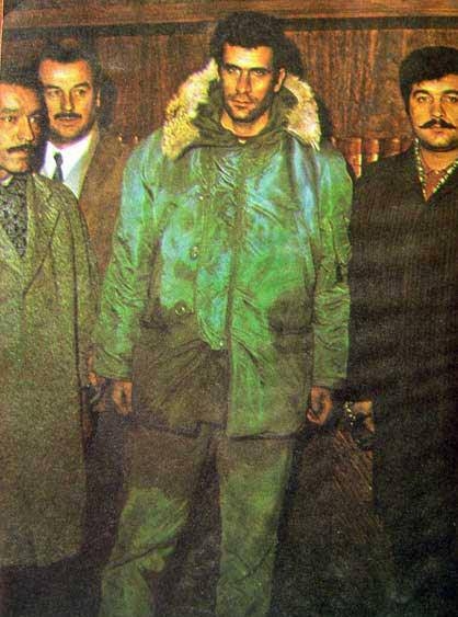 Deniz Gezmiş Resimleri 9