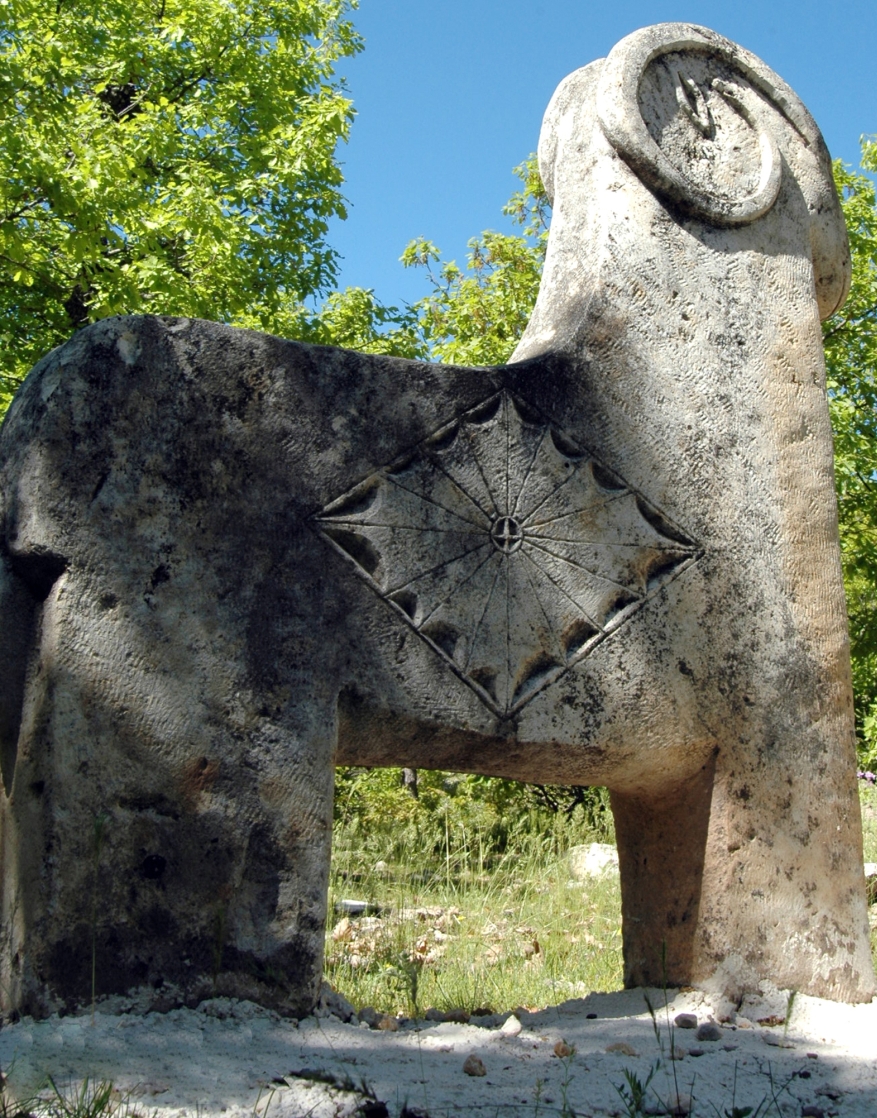 Dersim'in tarihi mezar taşları 5