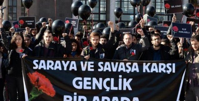 CHP ve HDP'li Gençlikten Ankara garı önünde ortak anma