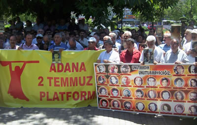 Adana'da 2 Temmuz 93 Platformu'ndan eylem...