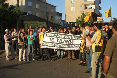 2 Temmuz katliamı Yakacık'ta lanetlendi