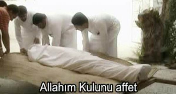 Okulda dini içerikli çizgi film gösterildi iddiası