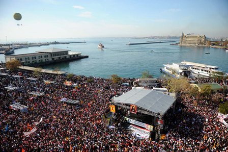 Kadıköy'de dev Alevi mitingi