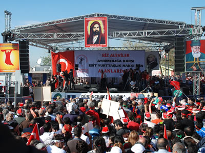 Alevi Mitinginin Düşündürdükleri