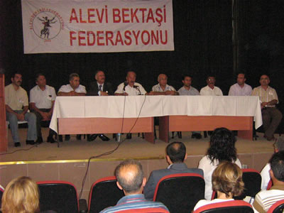 'Alevi çalıştayları Brezilya dizisi gibi, oyalamaktan başka işe yaramaz'