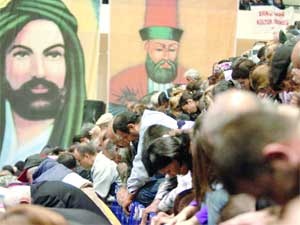 Murat AKSOY : Demokratlık sırası Alevilerde