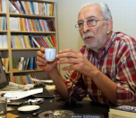 Romanlardan Emin Çölaşan'a Suç Duyurusu