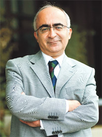 Alevilerin Solcu Olması Çamuroğlu'na Dert Oldu!