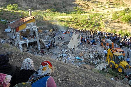Balcılar'da oyun içinde oyun
