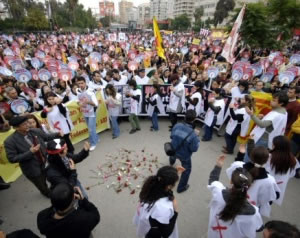 "Halk, Alevilere karşı provoke ediliyor"