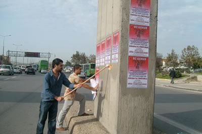 "Büyük Alevi Mitingi" Afişlerini asan gençlere keyfi gözaltı