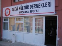 Alevi Kültür Derneği Mudanya Şubesi'ne Taşlı Saldırı