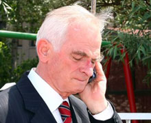 Alevilerden Önder Sav'a destek