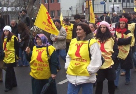 PSAKD : Yaşasın 8 Mart Dünya Emekçi Kadınlar Günü !