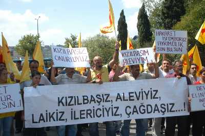 'Kızılbaş' krizi nasıl protestoya dönüştü?