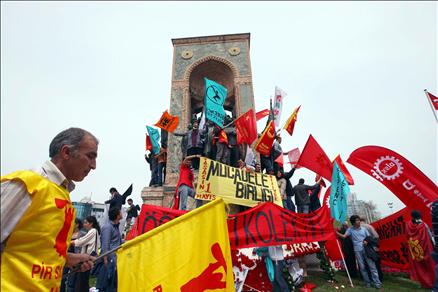 İşçiler 31 yıl sonra Taksim'de