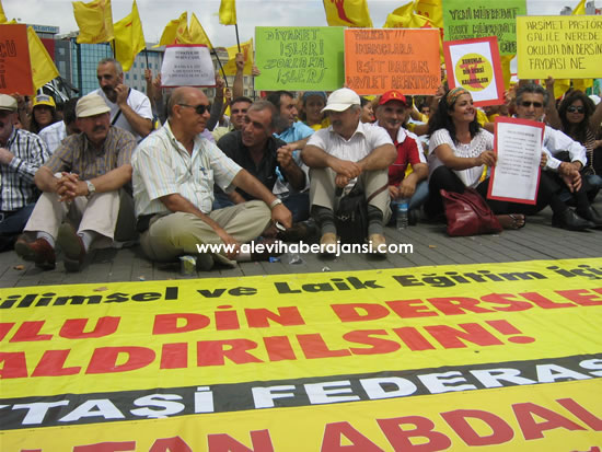 Aleviler'den Ankara'ya Yürüyüş