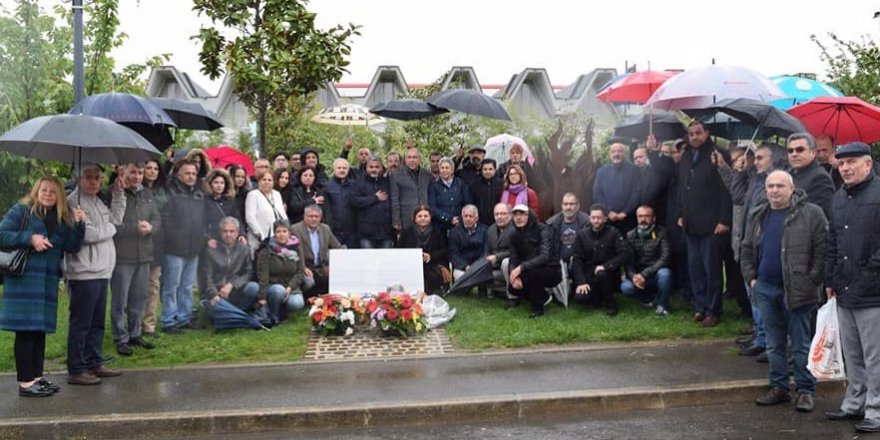 Dersim Tertelesinde Katledilenler Paris Alevi anıtında anıldı