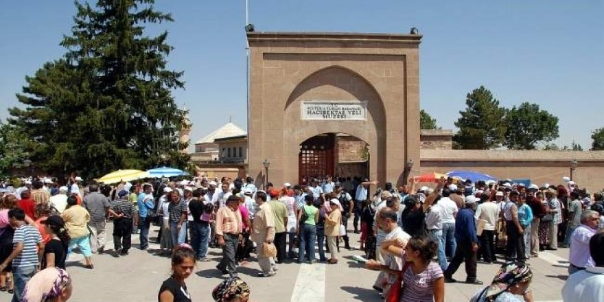 Hacı Bektaş Belediyesi Anma Kurulu, Bakanlıkla yapılan görüşmelerden çekildi