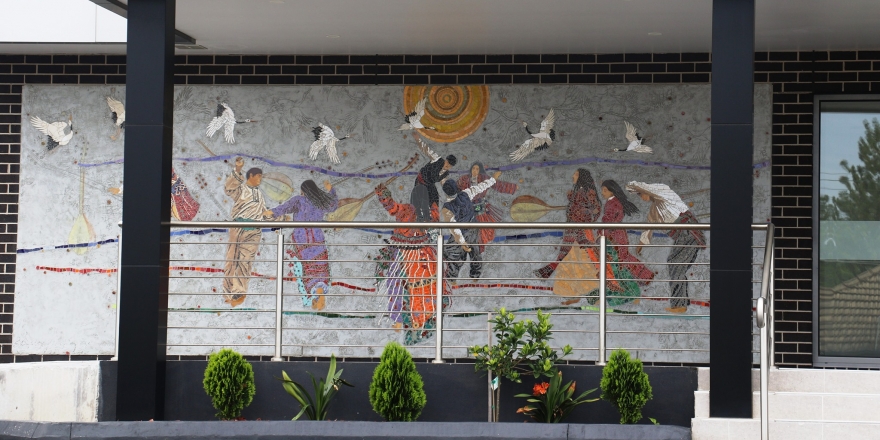 Sanatçılar Avustralya’daki Hallac-ı Mansur Cemevine mozaik inşa etti