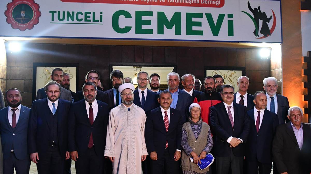 Ali Ekber Yurt: 'İmam hatip ve ilahiyat mezunu iki ‘dede’yi Diyanet’e biz önerdik'