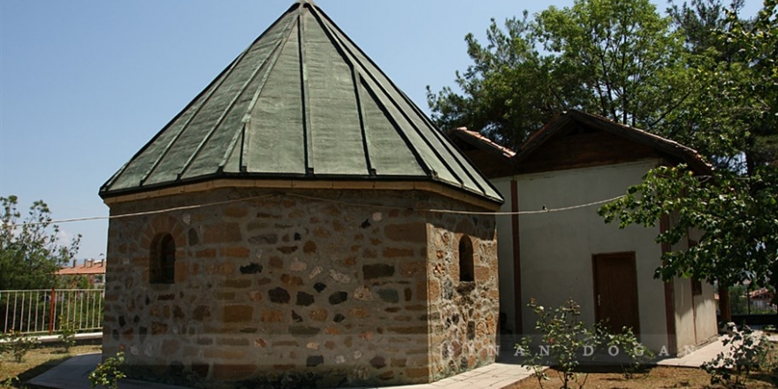 Eser: Koyunbaba Dergâhı, Alevi-Bektaşi toplumunun haklı ve meşru hakkıdır