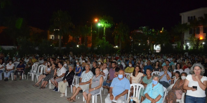 Didim Cemevinin öğrencilere burs desteği konserleri devam ediyor