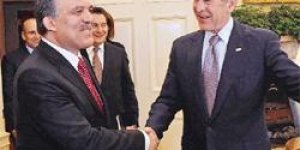 Türkiyeye laik demeyin lütfen