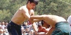 Davul zurna ilahili Kutlu Doğum