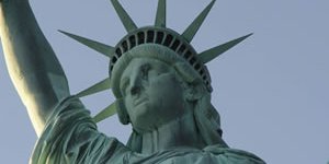 Müslüman olmayanlara baskı atmosferi