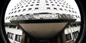 Anayasa Mahkemesi savcıları göreve çağırdı