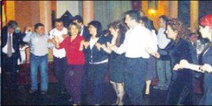 Arguvanlılar hasret giderdi