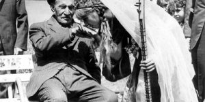 "Âşık Veysel sofrası içkisiz olmazdı"