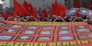 Gazi'de Hayatını Kaybedenler Katliamın 20. Yıldönümünde Anıldı