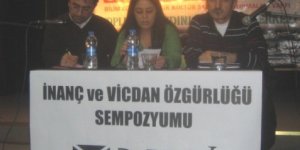 Sempozyuma Türban Tartışmaları Damgasını Vurdu