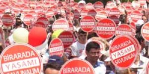 Uras: Çoğulculuk dışlanıyor