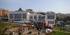 Bornova Kültür Merkezi Törenle Açıldı