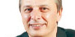 Başbakan'la gurur duymalıyız