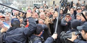 Yine Bir İstem ve Yine Gaz, Cop ve Tekme...