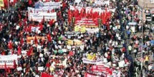 Aleviler Kadıköy'e sığmadı!