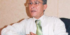 İslamcı Vakit'ten Üskül'e yaylım ateş