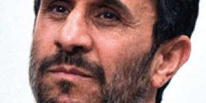 Babacan'a Anıtkabir tepkisi