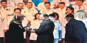 Doktor korosuna sarhoş sansürü