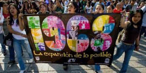 Meksikalılar 1968 olaylarını andı