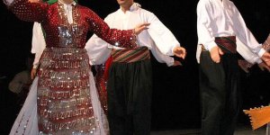 Alevi örgütleri yine bölündü