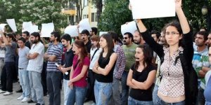 YÖK eylemine disiplin cezası insan haklarına aykırı