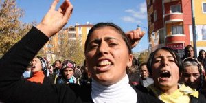 Hunharca Katledilen Minik Nur Cemevinden uğurlandı