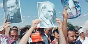 Ulusalcılardan Selmanpakoğlu'na Büyük Tepki