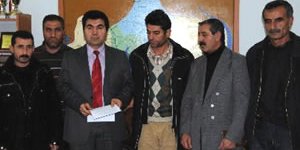 Tuncelili başkanlar İsmet Özel'e savaş açtı