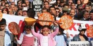 Alevi örgütlerinden zorunlu din dersi tepkisi